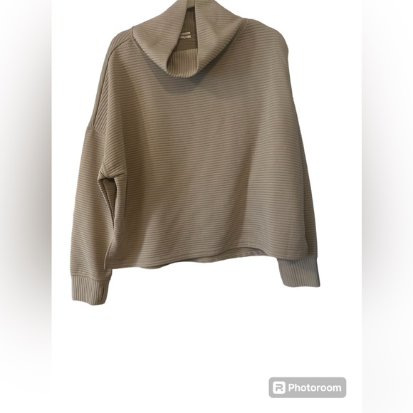 Ridge Cowlneck Pullover Danskin Size Large. Cropped. - Picture 2 of 5